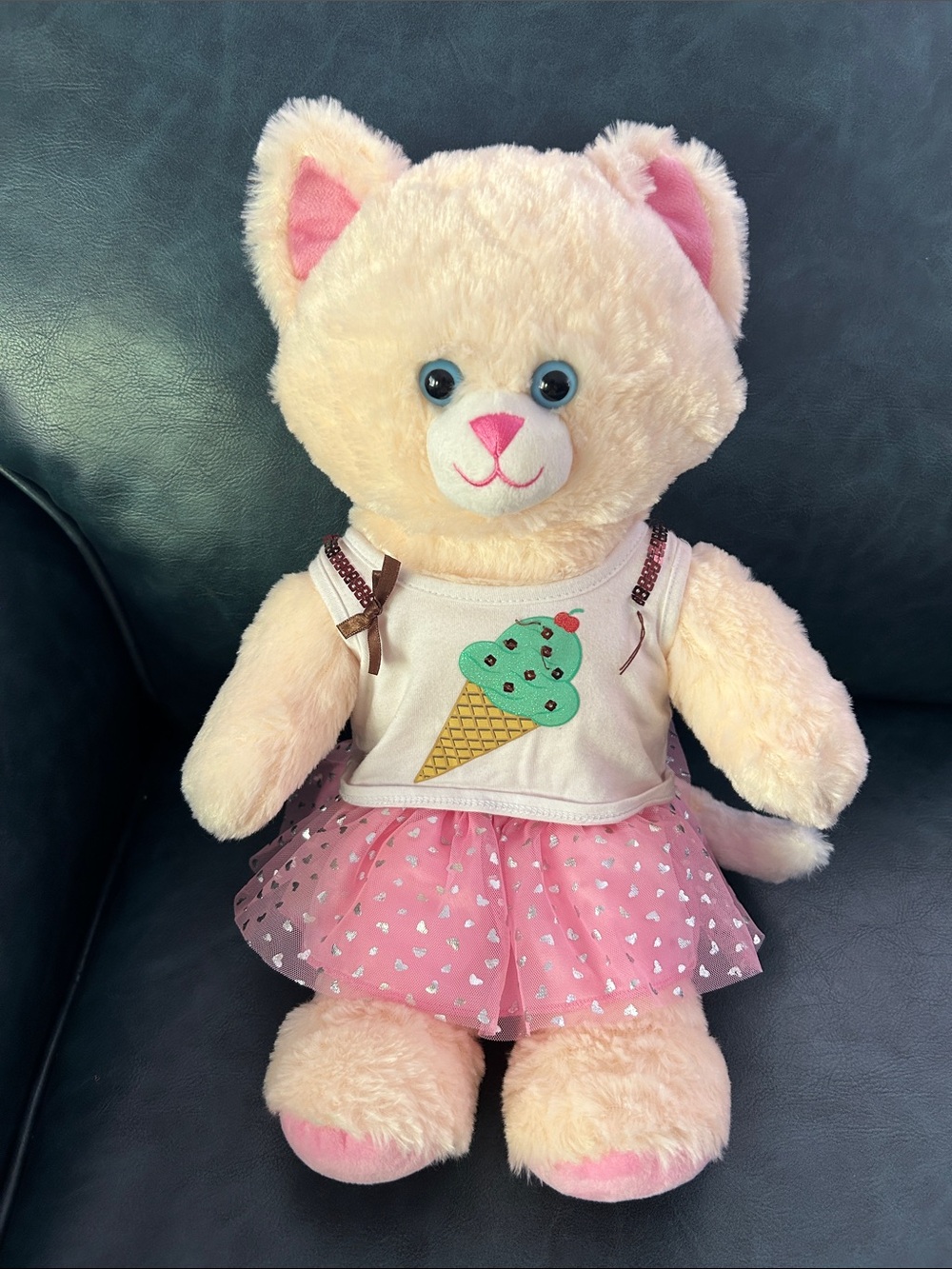 Build a bear lemon cream kitty.